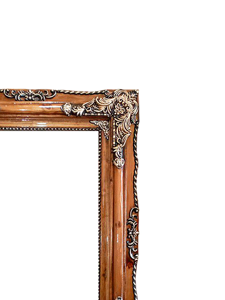 قاب تابلوفرش چوبی 3110 - تصویر نمای نزدیک و جزئیات کارشده بر روی قاب