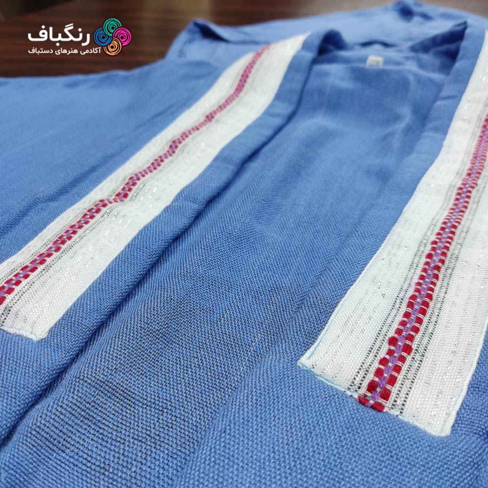 جزئیات حوله تن پوش دستباف رنگباف - رنگ آبی جزئیات حوله تن پوش دستباف رنگباف - رنگ آبی