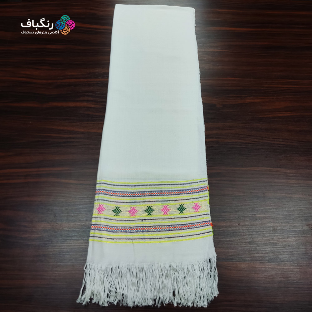 حوله استخری دستباف رنگباف - جزئیات رنگ سفید حوله استخری دستباف رنگباف - جزئیات رنگ سفید