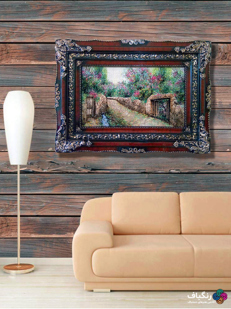 قاب تابلوفرش چوبی 3710 - تصویر گالری از نمای کلی قاب همراه با تابلوفرش در یک اتاق با دیوار چوبی قاب تابلوفرش چوبی 3710 - تصویر گالری از نمای کلی قاب همراه با تابلوفرش در یک اتاق با دیوار چوبی